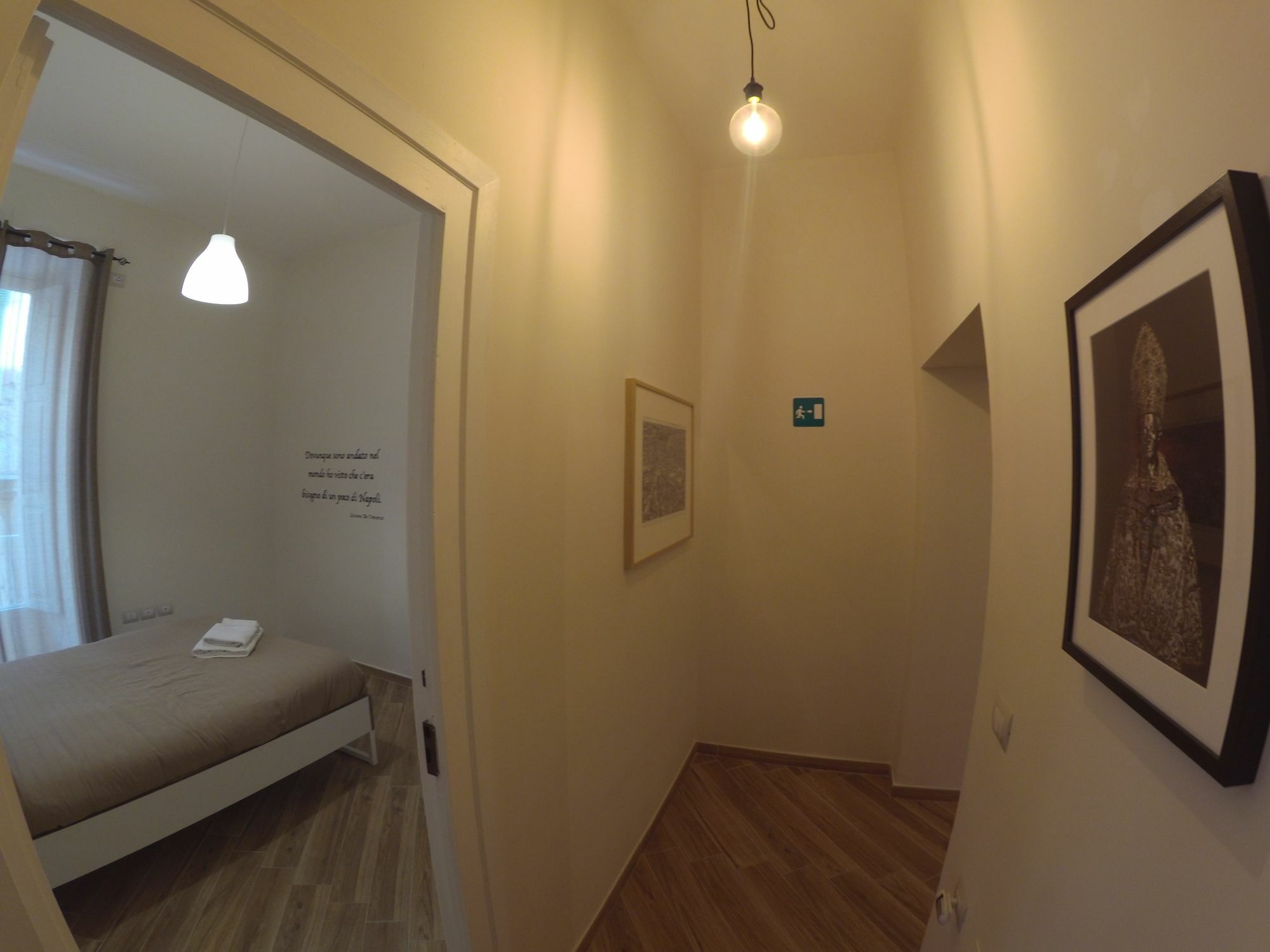 Guesthouse Marcanto - Duomo Napoli Bagian luar foto