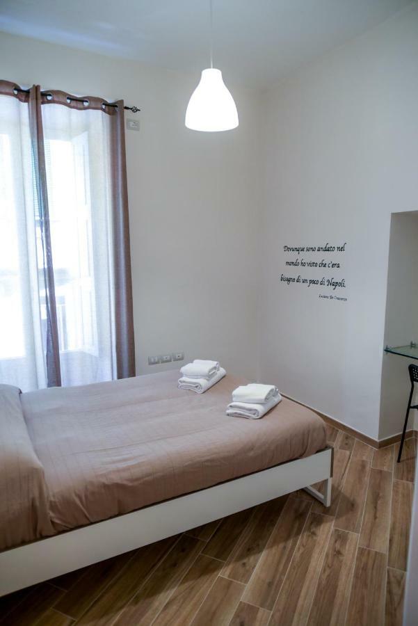 Guesthouse Marcanto - Duomo Napoli Bagian luar foto